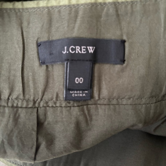 ❤️2/$15 or 3/$21❤️ J. Crew Olive Embroidered Miniskirt w/Tie Waist, Size 00 - Picture 10 of 12